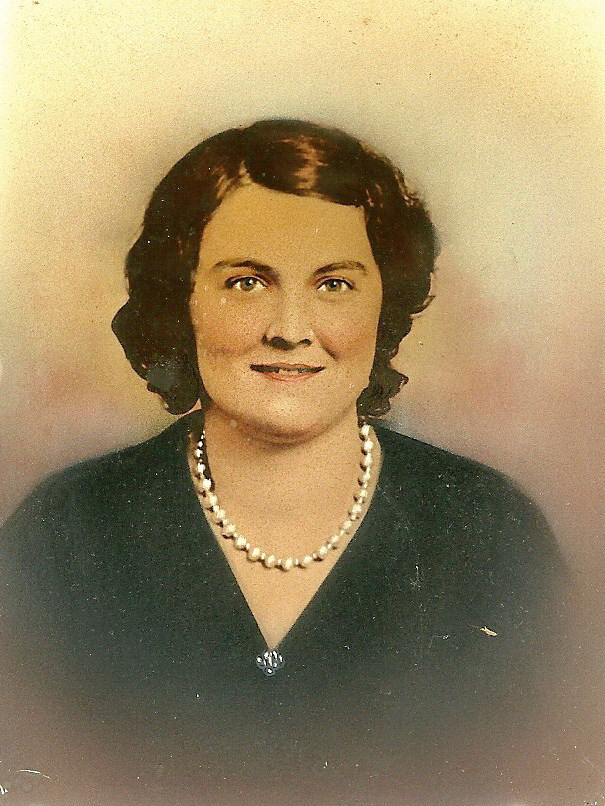 Portrait of Edna Louise King Dunn, the aunt remembered as Sidney Fendel King’s principal caregiver.